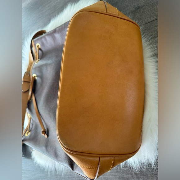 Etro bucket bag ‼️ - Picture 5 of 7